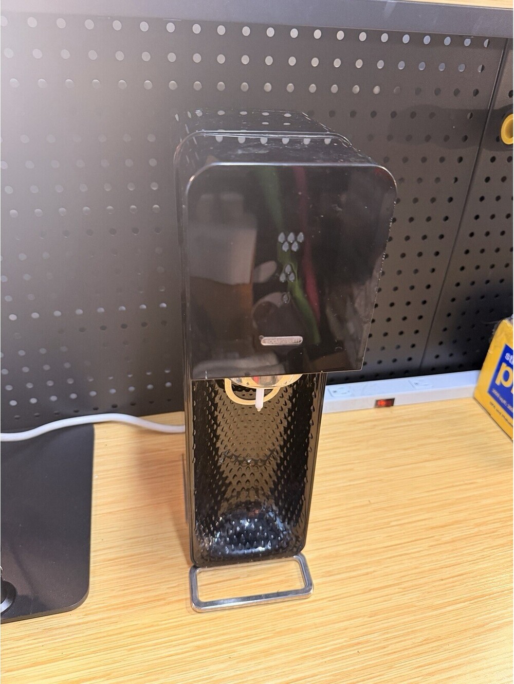 SodaStream Source Sparkling Water Maker- Black SRA-001 No CO2
